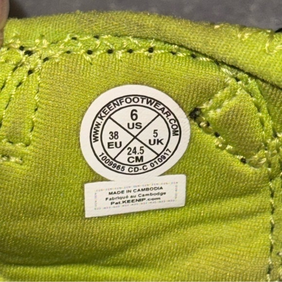 Keen Newport H2 Waterproof Sandals Sport Kids Size 6 - Picture 3 of 14